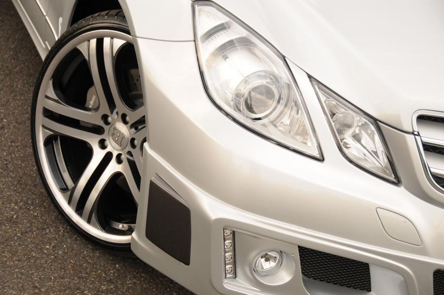  Mercedes-Benz E-Class Coupe by Brabus 2009 года  (фото 8 из 23)